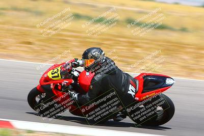 media/Apr-30-2023-CRA (Sun) [[020fcf5d43]]/Race 3-1000 Amateur Supersport/